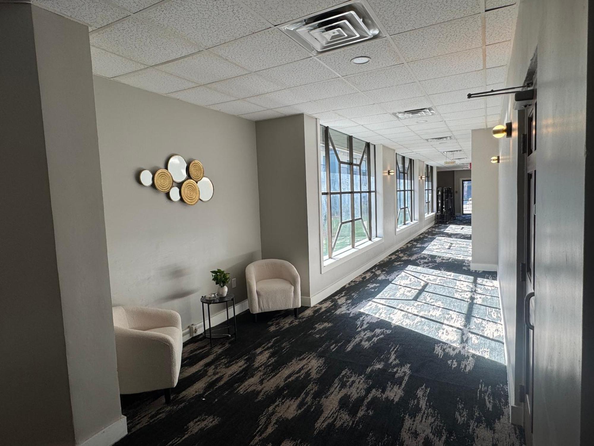Clarion Inn & Suites Dothan South Bagian luar foto